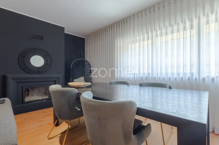 Apartamento T2 para Venda em Nogueira e Silva Escura Foto 28
