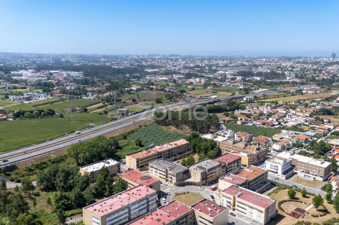 Apartamento T2 para Venda em Nogueira e Silva Escura Foto 4