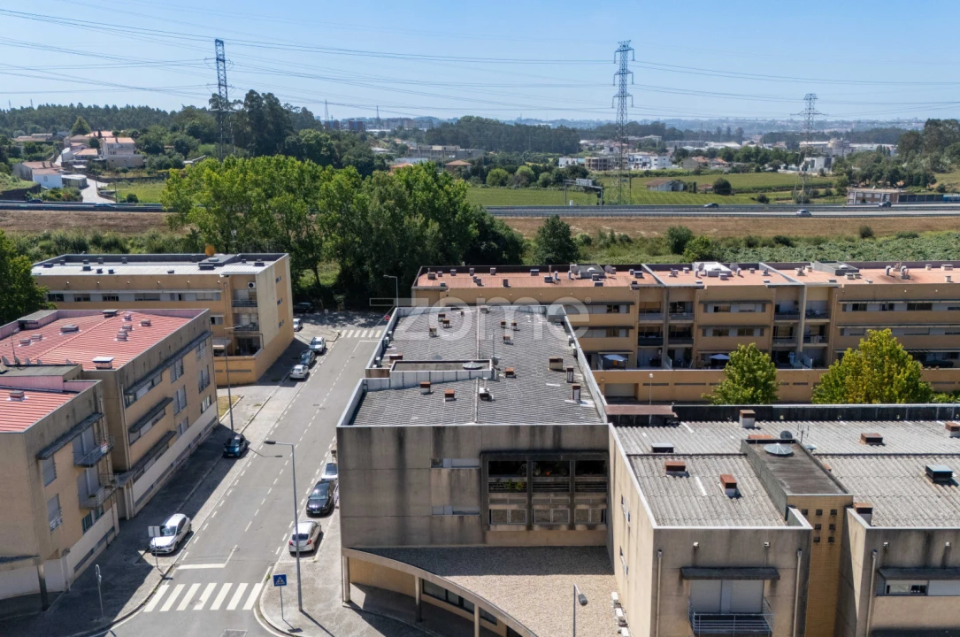 Apartamento T2 para Venda em Nogueira e Silva Escura Foto 10