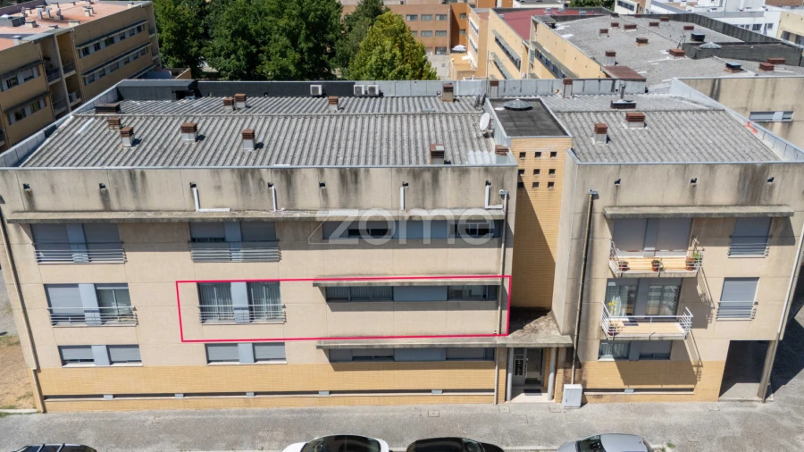 Apartamento T2 para Venda em Nogueira e Silva Escura