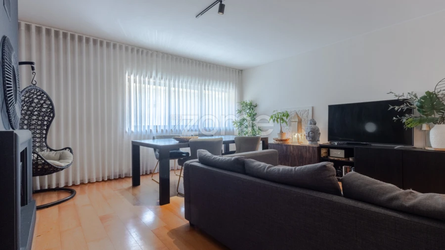 Apartamento T2 para Venda em Nogueira e Silva Escura