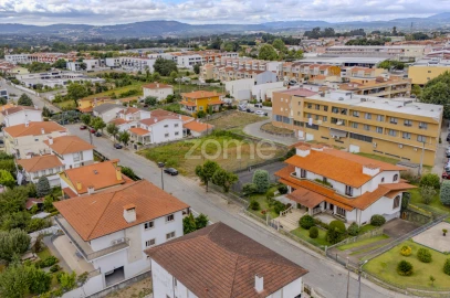 Terreno para Venda em Merelim (São Pedro) e Frossos