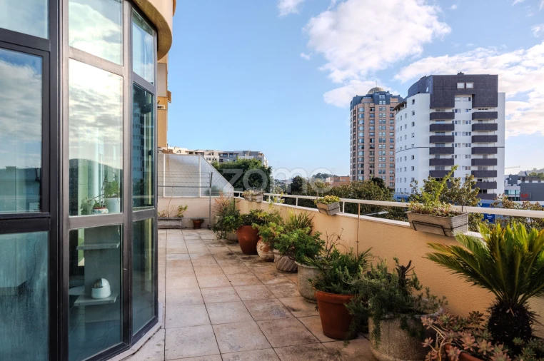 Apartamento T2 para Venda em Antas e Abade de Vermoim Foto 5