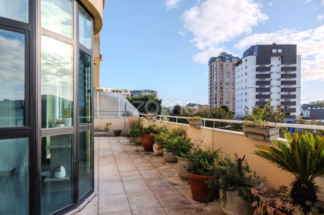 Apartamento T2 para Venda em Antas e Abade de Vermoim Foto 5