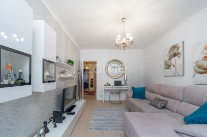 Apartamento T2 para Venda em Alverca do Ribatejo e Sobralinho
