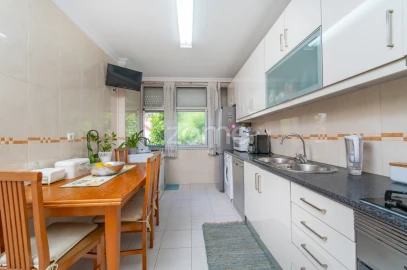 Apartamento T2 para Venda em Alverca do Ribatejo e Sobralinho