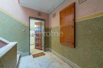 Apartamento T2 para Venda em Alverca do Ribatejo e Sobralinho