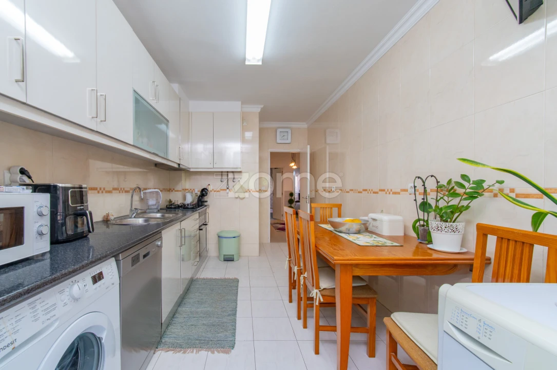 Apartamento T2 para Venda em Alverca do Ribatejo e Sobralinho Foto 15