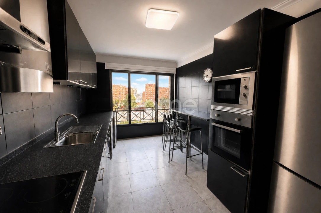 Apartamento T2 para Venda em Rio de Mouro Foto 2