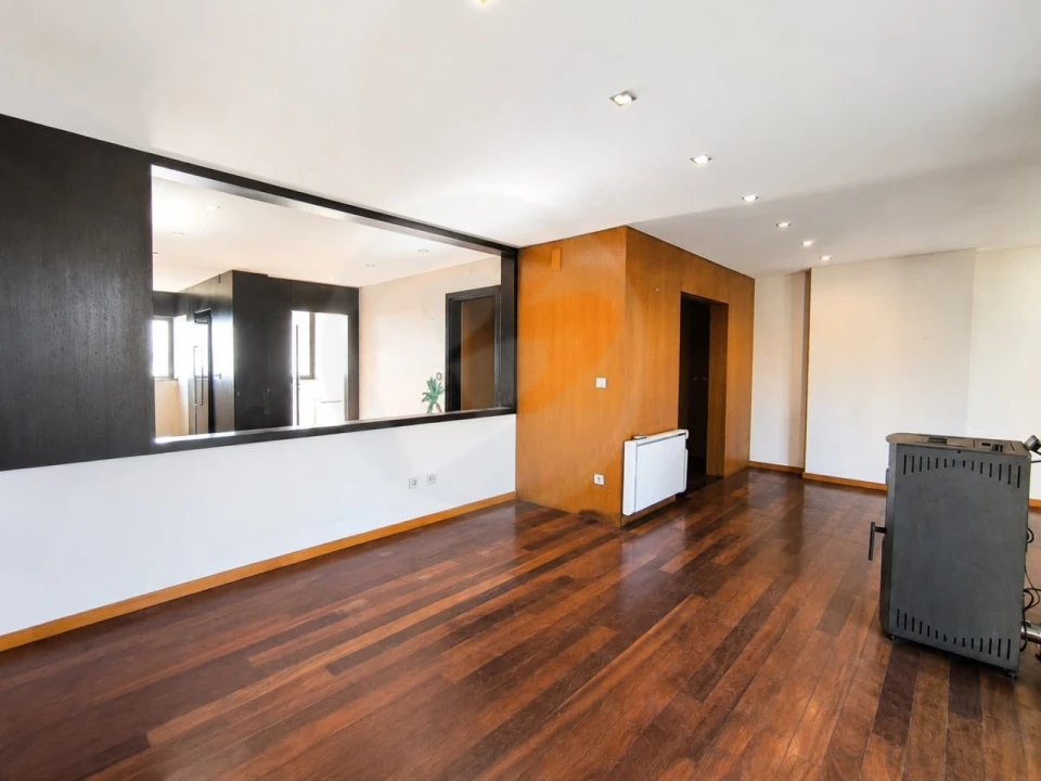 Apartamento T3 para Venda em Póvoa de Varzim, Beiriz e Argivai Foto 4