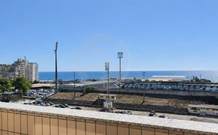 Apartamento T3 para Venda em Póvoa de Varzim, Beiriz e Argivai