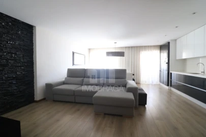 Apartamento T3 para Venda em São Vicente (Braga)