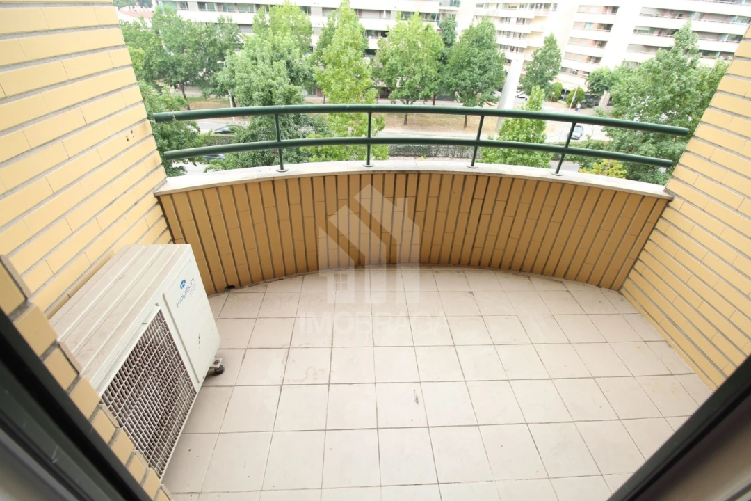Apartamento T1 para Arrendamento em São Vitor (Braga) Foto 7
