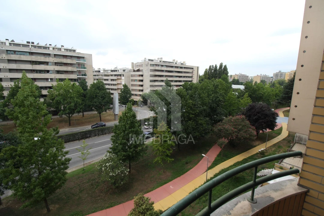 Apartamento T1 para Arrendamento em São Vitor (Braga) Foto 10