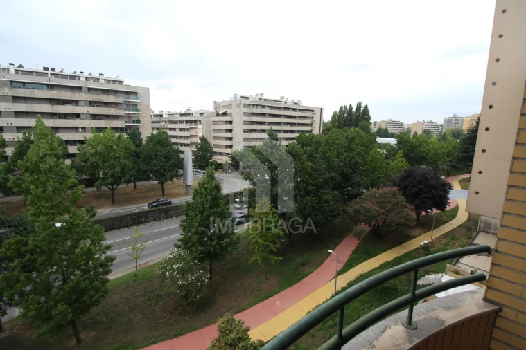 Apartamento T1 para Arrendamento em São Vitor (Braga) Foto 10