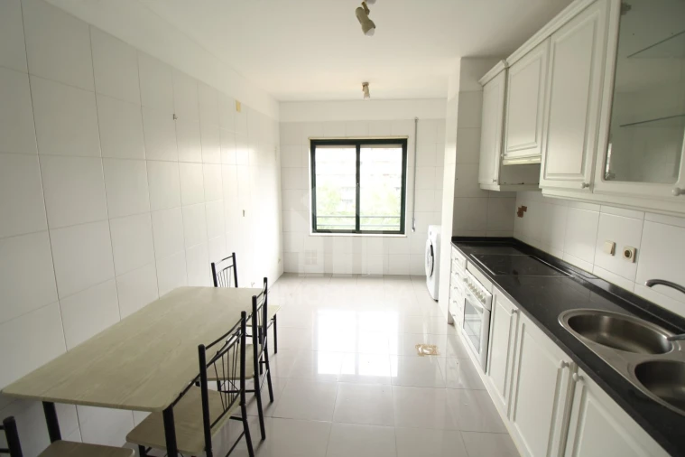 Apartamento T1 para Arrendamento em São Vitor (Braga) Foto 19