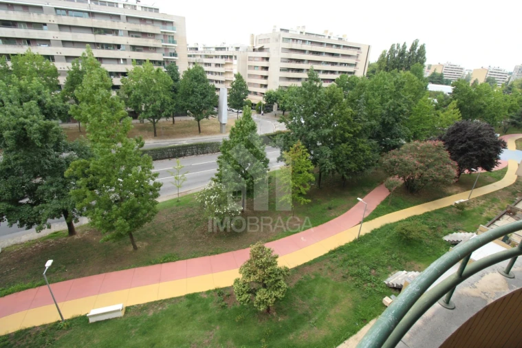 Apartamento T1 para Arrendamento em São Vitor (Braga) Foto 25