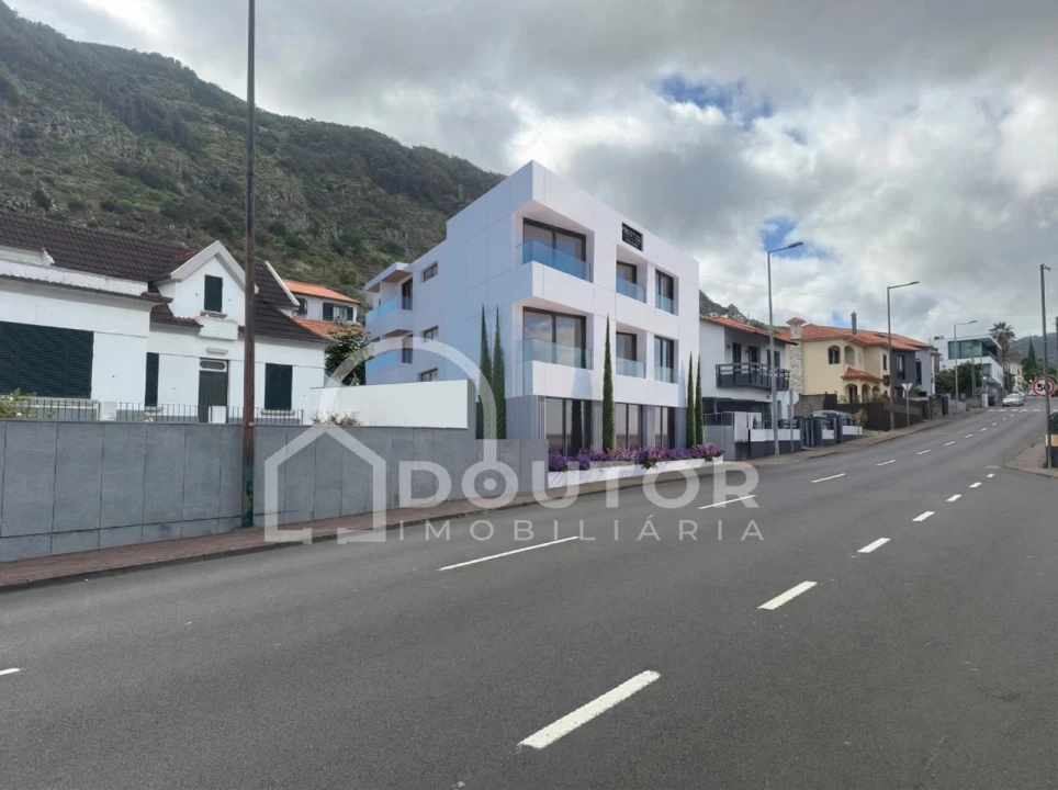Apartamento T1 para Venda em Machico Foto 8