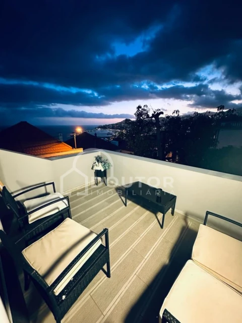 Moradia T3 para Venda em Funchal (Santa Maria Maior)