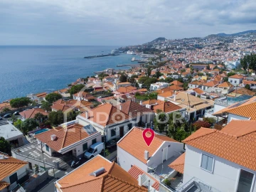 Moradia T3 para Venda em Funchal (Santa Maria Maior)