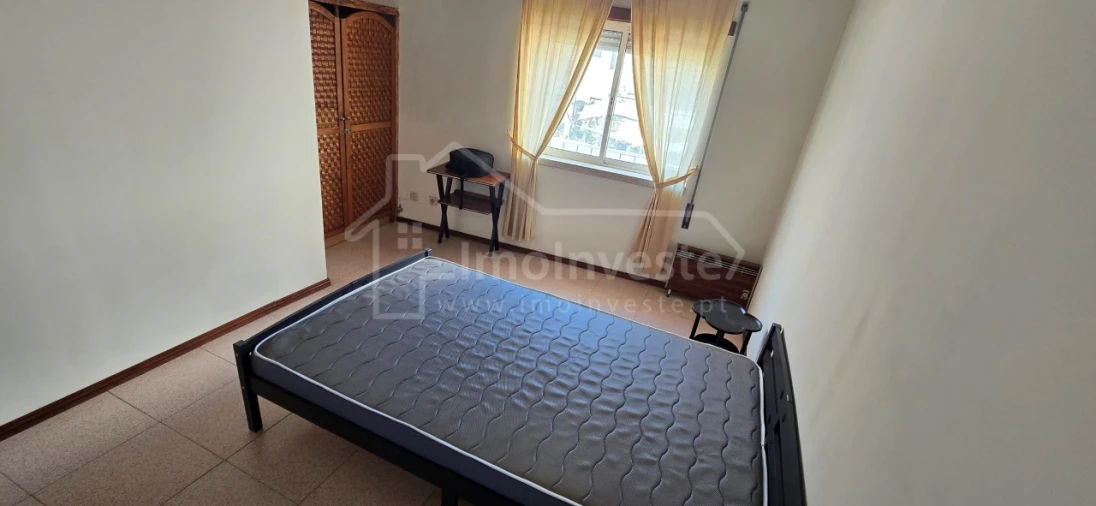 Apartamento T1 para Venda em Alcains Foto 2