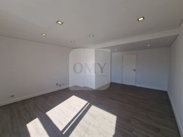 Apartamento T3 para Venda em Nossa Senhora da Conceição, São Pedro e São Dinis