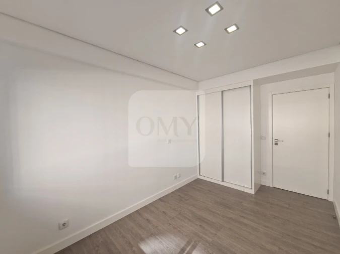 Apartamento T3 para Venda em Nossa Senhora da Conceição, São Pedro e São Dinis Foto 14