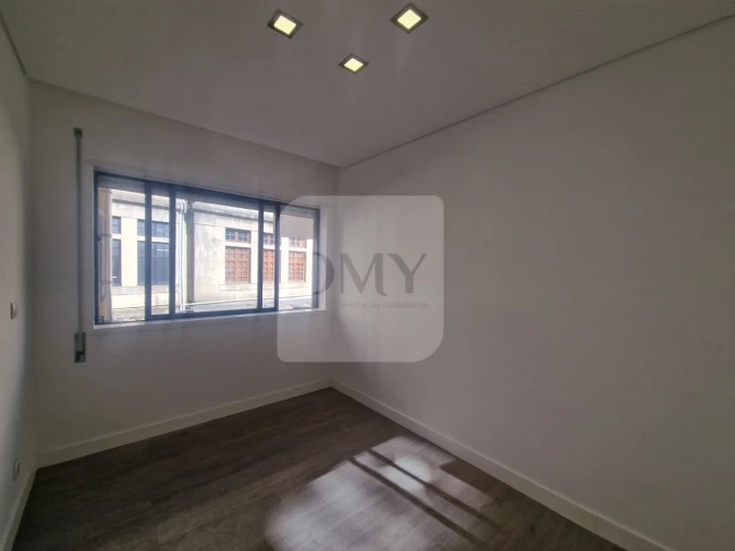 Apartamento T3 para Venda em Nossa Senhora da Conceição, São Pedro e São Dinis Foto 16