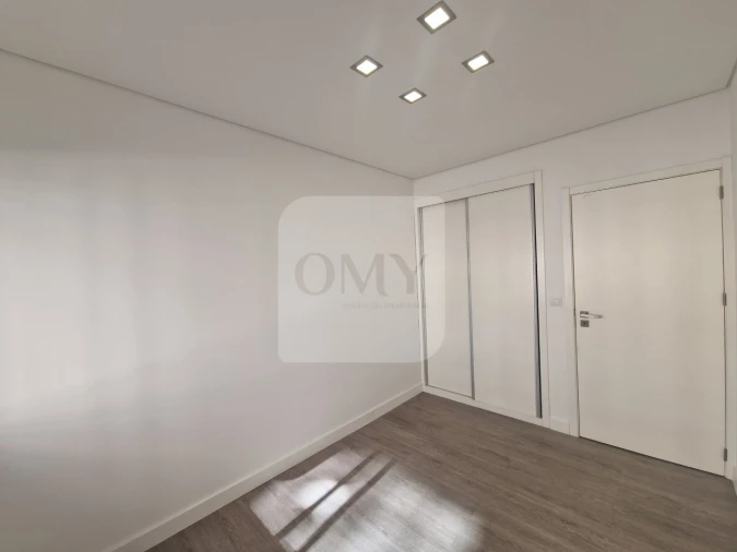 Apartamento T3 para Venda em Nossa Senhora da Conceição, São Pedro e São Dinis Foto 17