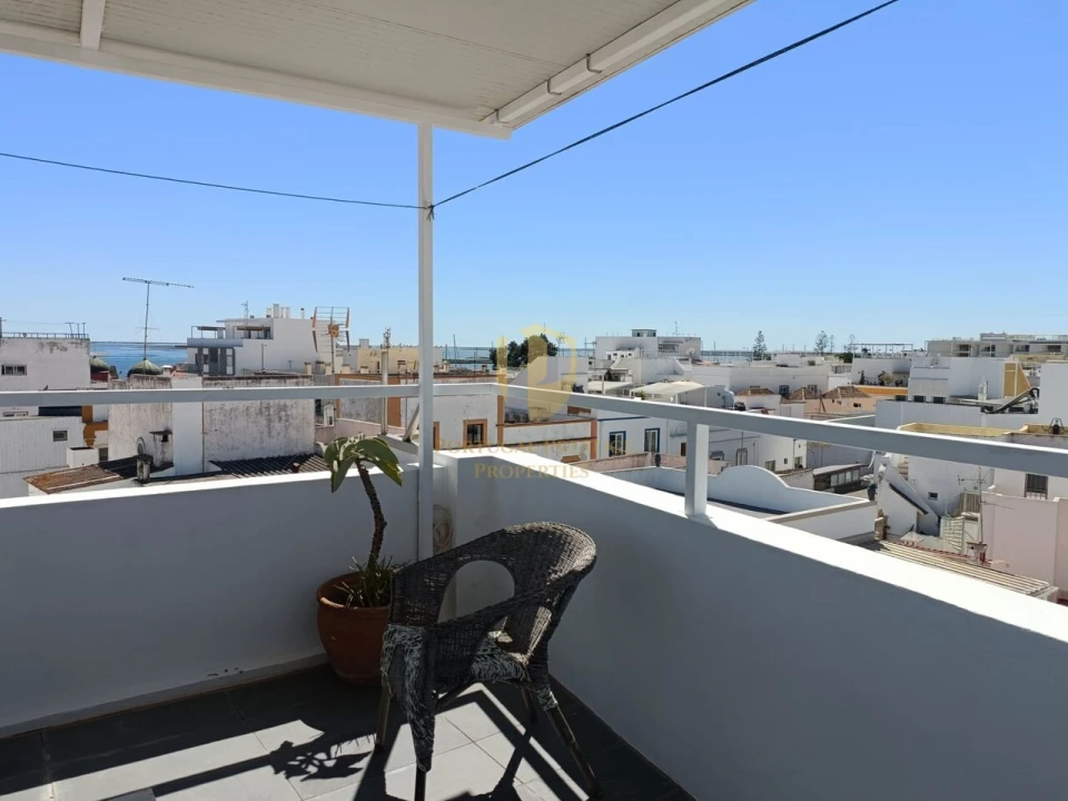 Moradia T4 para Venda em Olhão Foto 7