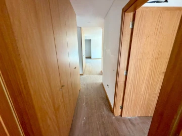 Apartamento T2 para Venda em Nogueira da Regedoura