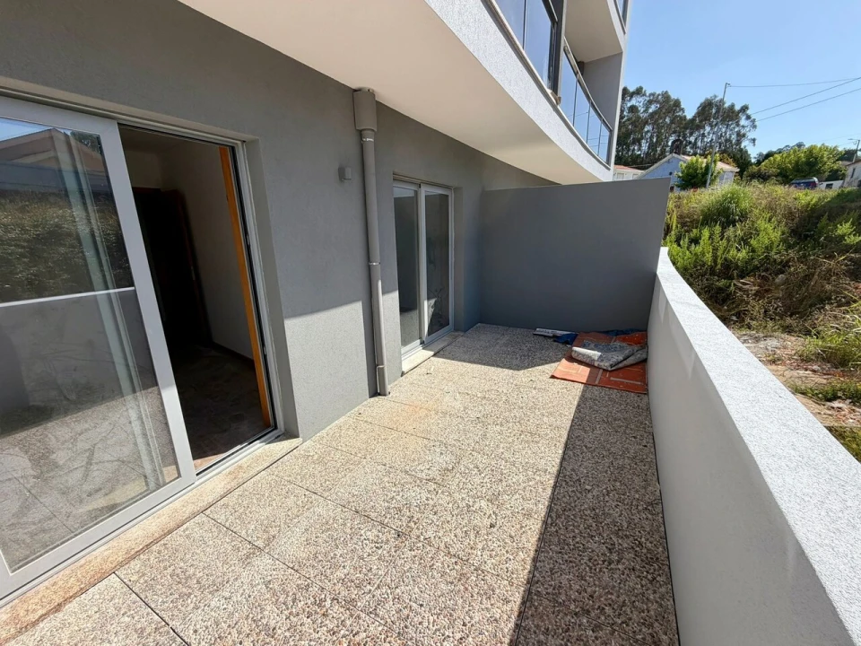 Apartamento T3 para Venda em Nogueira da Regedoura Foto 4