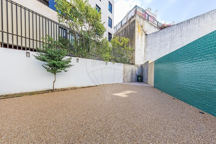 Apartamento T4 para Venda em Estrela Foto 30