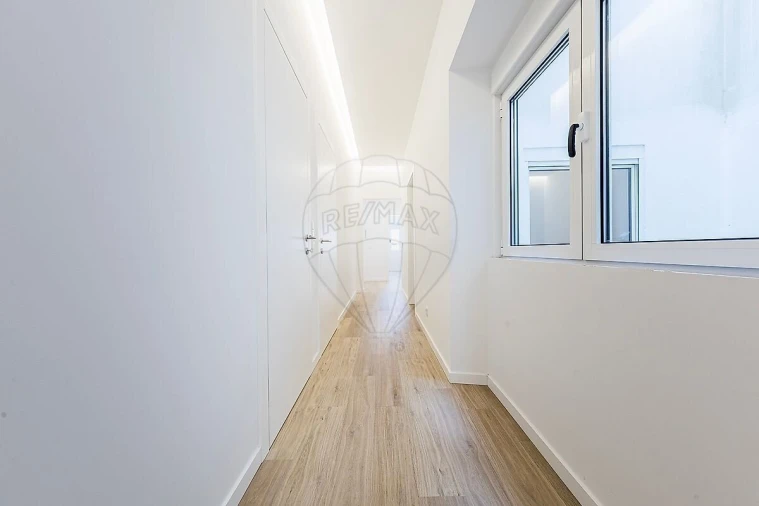 Apartamento T4 para Venda em Estrela Foto 4