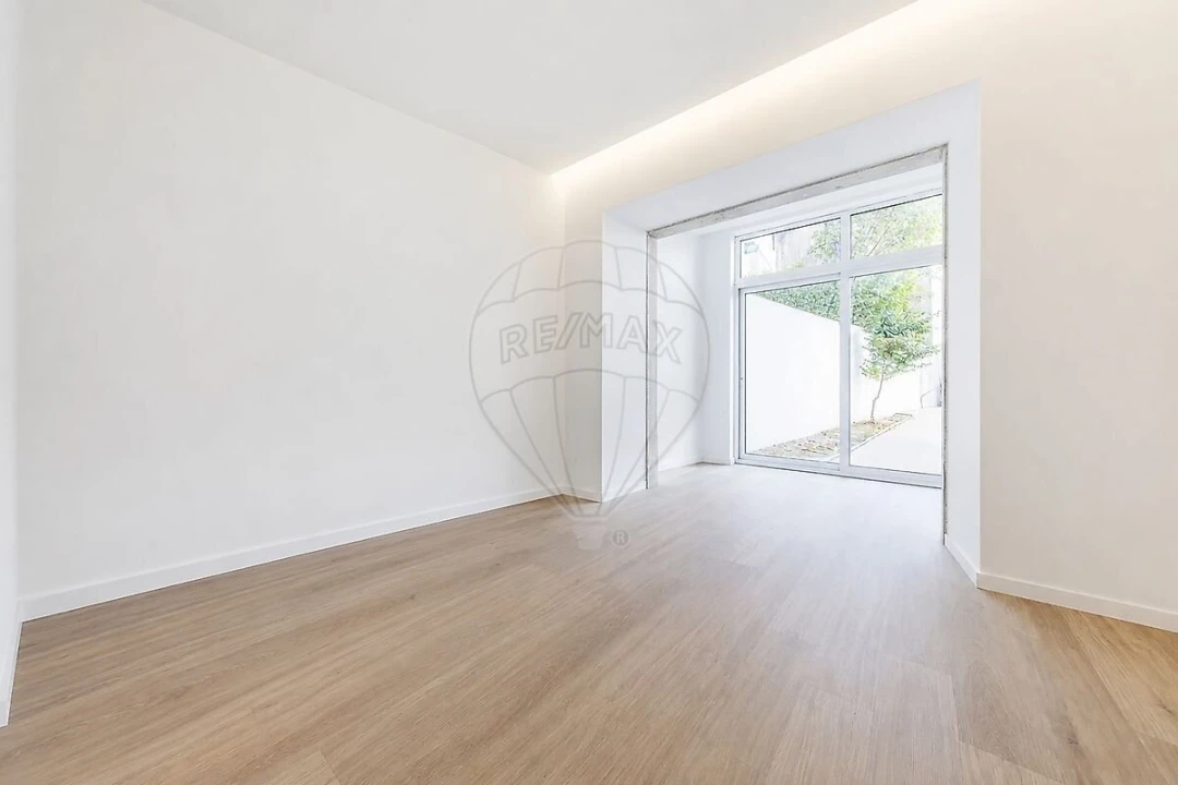 Apartamento T4 para Venda em Estrela Foto 22