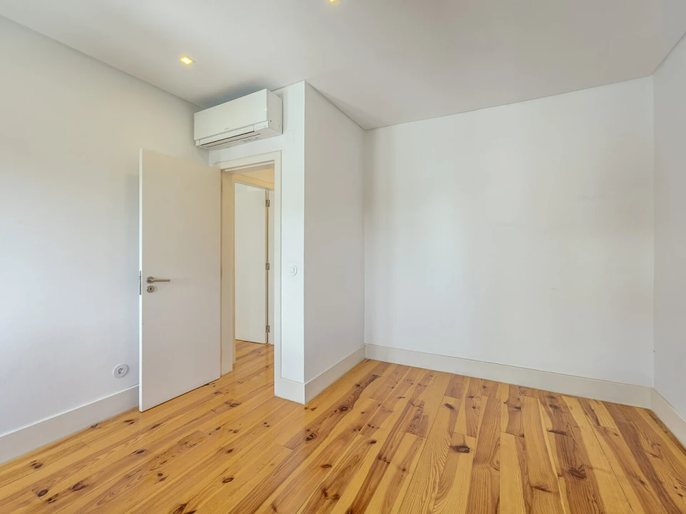 Apartamento T3 para Venda em São Vicente Foto 14