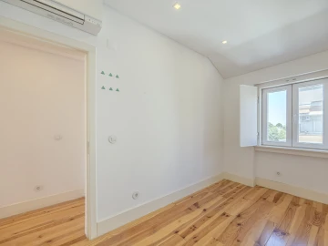 Apartamento T3 para Venda em São Vicente