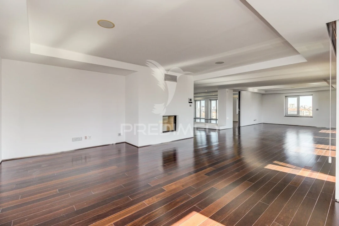 Apartamento T6 para Venda em Avenidas Novas Foto 12