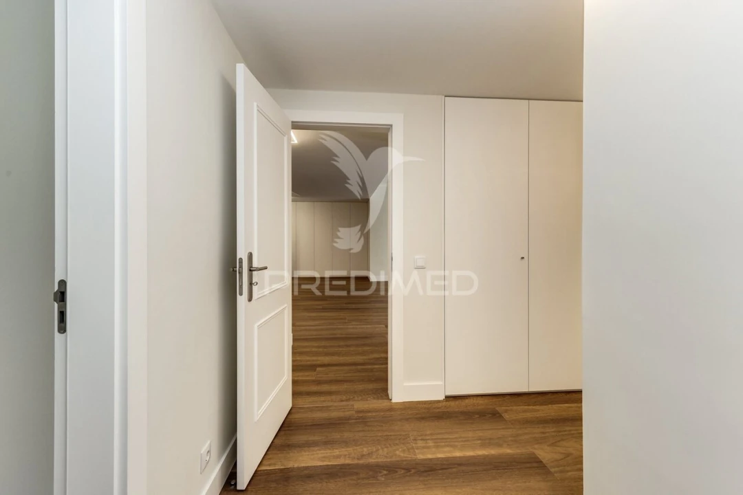 Apartamento T3 para Venda em Parque das Nações Foto 11
