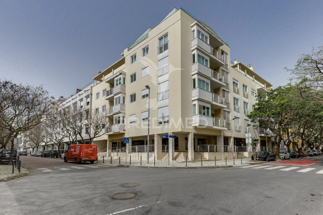 Apartamento T3 para Venda em Parque das Nações Foto 28