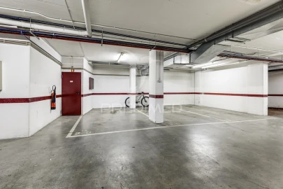 Apartamento T3 para Venda em Parque das Nações