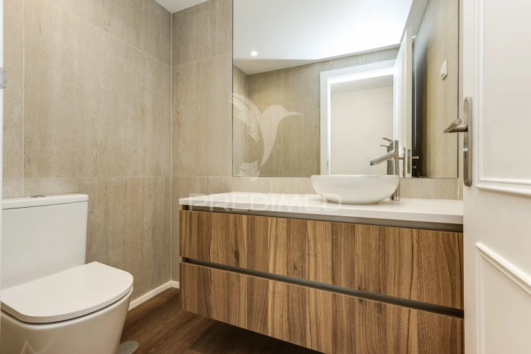 Apartamento T3 para Venda em Parque das Nações Foto 18