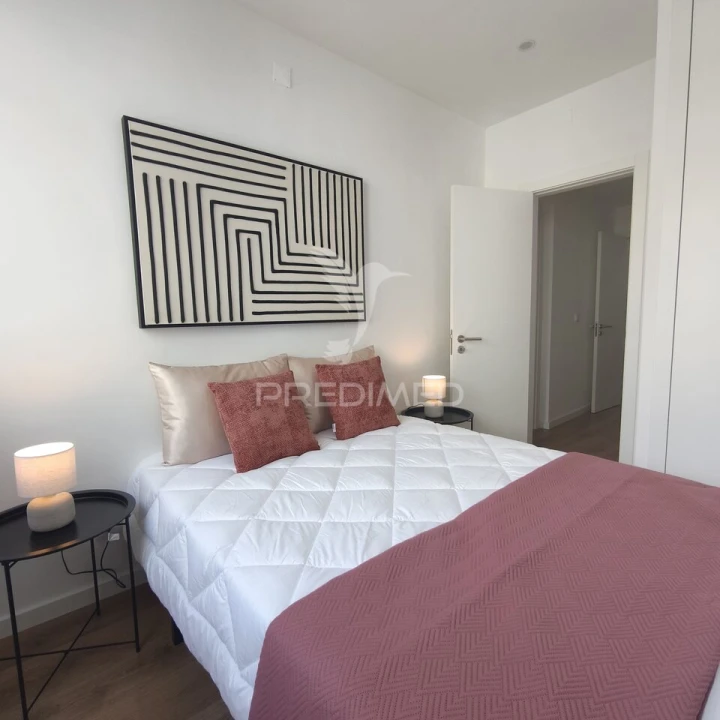 Apartamento T3 para Venda em Benfica Foto 22