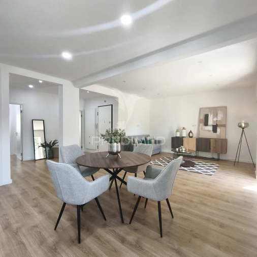 Apartamento T3 para Venda em Benfica Foto 11