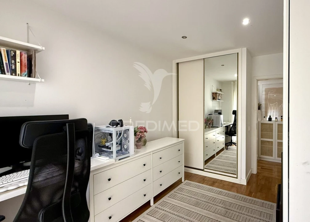 Apartamento T2 para Venda em São Domingos de Benfica Foto 17