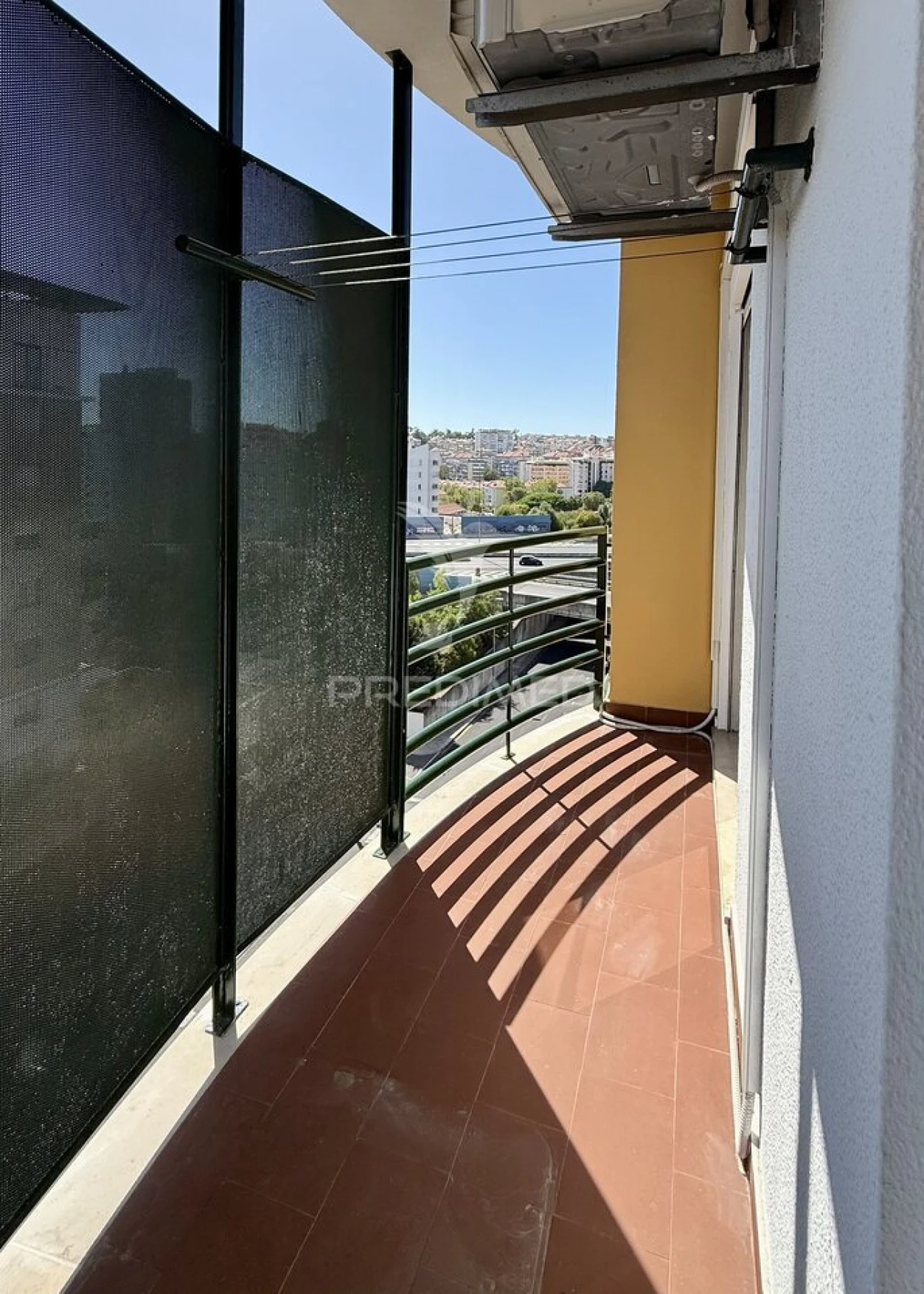 Apartamento T2 para Venda em São Domingos de Benfica Foto 22
