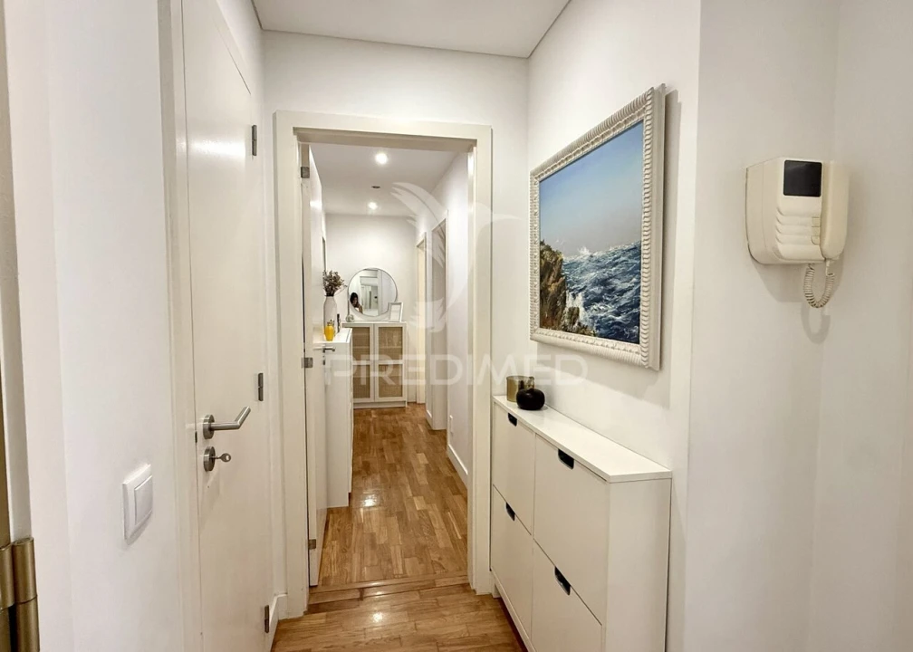 Apartamento T2 para Venda em São Domingos de Benfica Foto 11