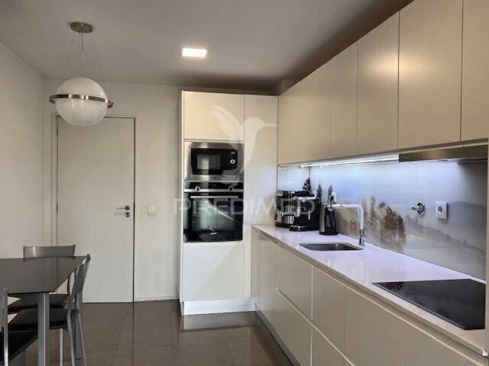 Apartamento T3 para Venda em Antas e Abade de Vermoim Foto 10