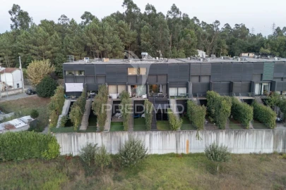 Moradia T2 para Venda em Merelim (São Paio), Panoias e Parada de Tibães