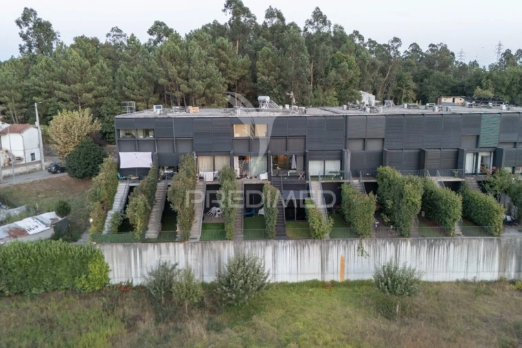 Moradia T2 para Venda em Merelim (São Paio), Panoias e Parada de Tibães Foto 32